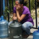 Apagão na Venezuela: mortes nos hospitais. Guaidò pede estado de emergência