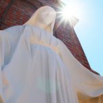 Padre Reginaldo Manzotti: Maria é quem nos ensina a viver e a sofrer