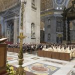 Papa: a presença de Deus mora na pequenez dos pobres que encontramos