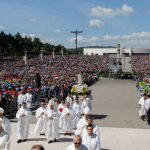 25 mil crianças peregrinam à Fátima e são convidadas a construir “capelinhas em suas casas”