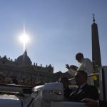 Vigília de Pentecostes com o Papa na Praça São Pedro