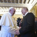 Audiência do Papa ao presidente russo Putin: cerca de uma hora de conversa