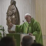A compaixão é a linguagem de Deus e nos salva da indiferença, afirma o Papa