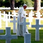 Papa celebra missa de Finados nas Catacumbas de Priscila, em Roma