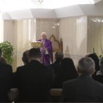 Papa Francisco: o Senhor perdoa os nossos pecados com ternura