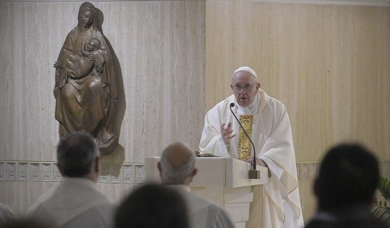Papa Francisco: quem ama a Deus e não ama o irmão é mentiroso