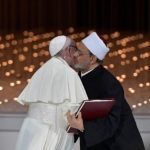 Dom Manoel apresenta os documentos da Igreja que reforçam o ecumenismo entre as Igrejas
