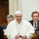 O Papa: o mundo rico de hoje pode e deve acabar com a pobreza