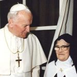 Hoje a vidente de Fátima Irmã Lúcia completaria 113 anos
