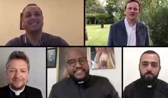 Padres cantores acompanhados pela CNBB lançam clipe de uma das mais famosas músicas católicas