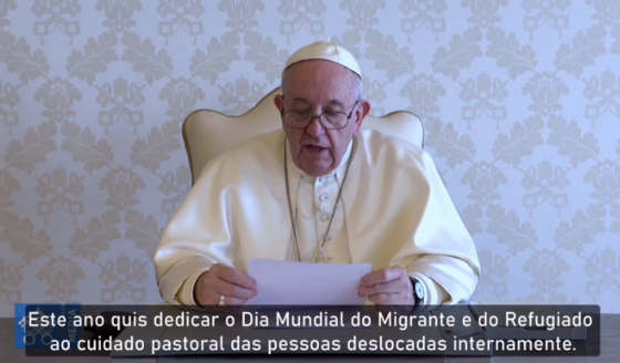 Papa encoraja a reconhecer Jesus no drama de migrantes e refugiados