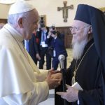 A saudação de Francisco ao “amado irmão Bartolomeu”