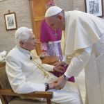 A oração do Papa Francisco por Georg Ratzinger