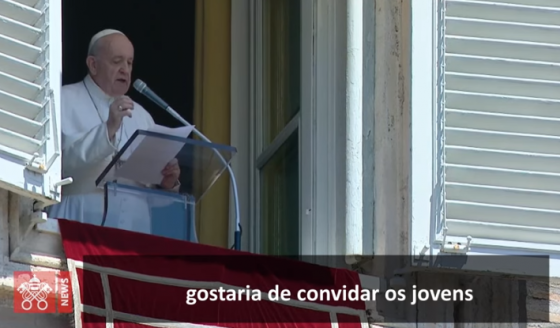 Francisco exorta os jovens a usar fantasia do amor para com os avós