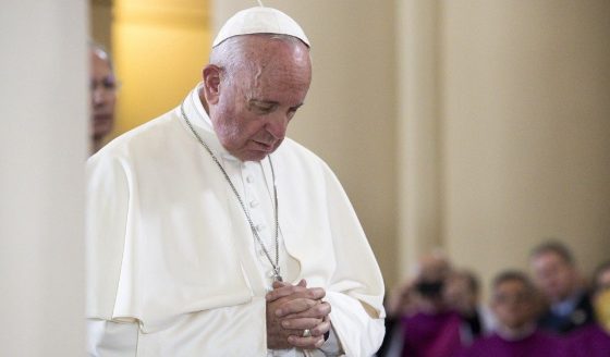 Abrir o coração a Jesus: mensagem do Papa no Dia de Prevenção do Suicídio