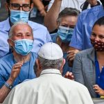 Papa: a solidariedade é o caminho para sair melhores da crise