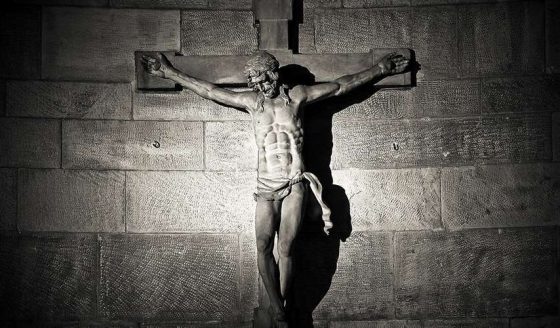Bispos franceses recordam que vítimas faleceram simplesmente por estar na Igreja